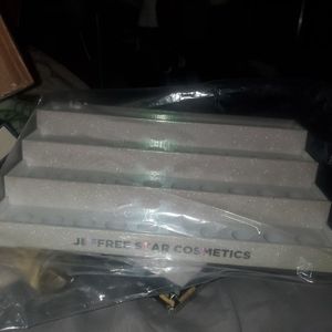 Jeffree Star Lippie Holder